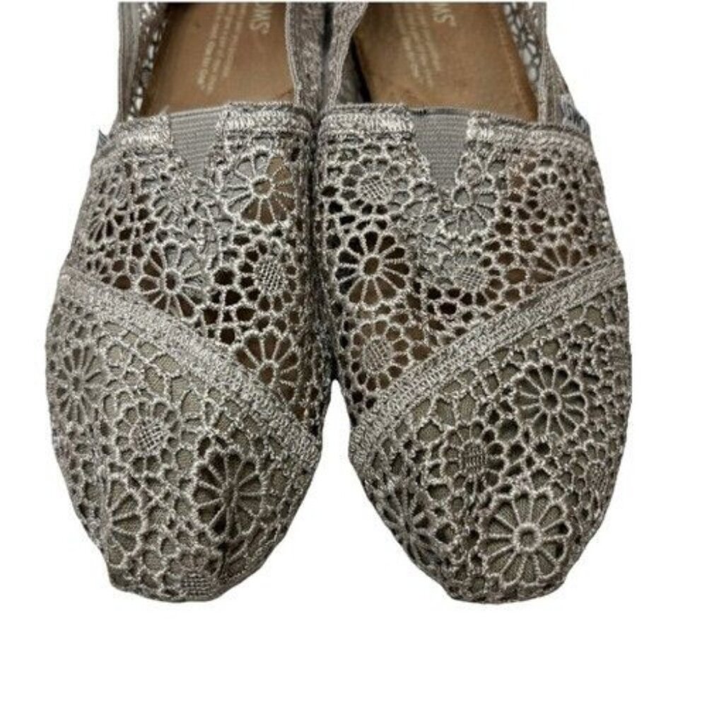 TOMS Women's Open Lace Crochet Cream/Tan Slip On Espadrilles Shoes Flats sz 7.5
